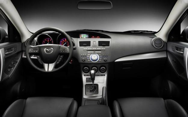 thuê xe cưới hỏi mazda 3 tại đà nẵng