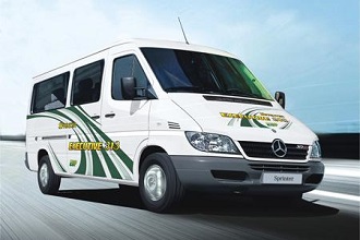 thuê ô tô du lịch 16 chỗ mercedes sprinter đà nẵng