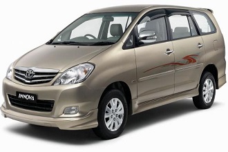 thuê xe toyota innova tại đà nẵng