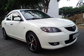 xe 4 chỗ mazda 3