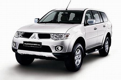 thuê xe du lịch 7 chỗ mitsubishi pajero tại đà nẵng