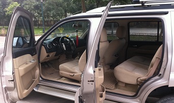 xe ford everest tư lái